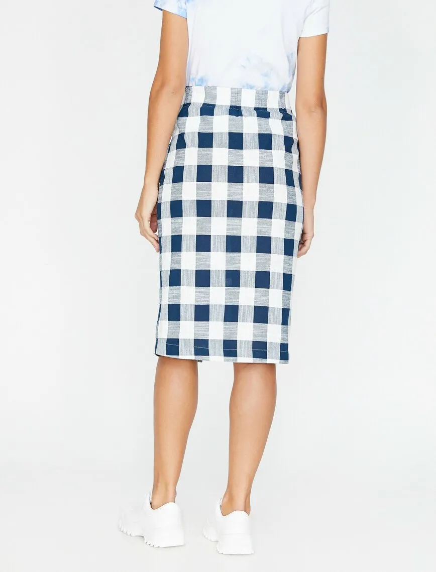 11842 Navy Check Midi Skirt