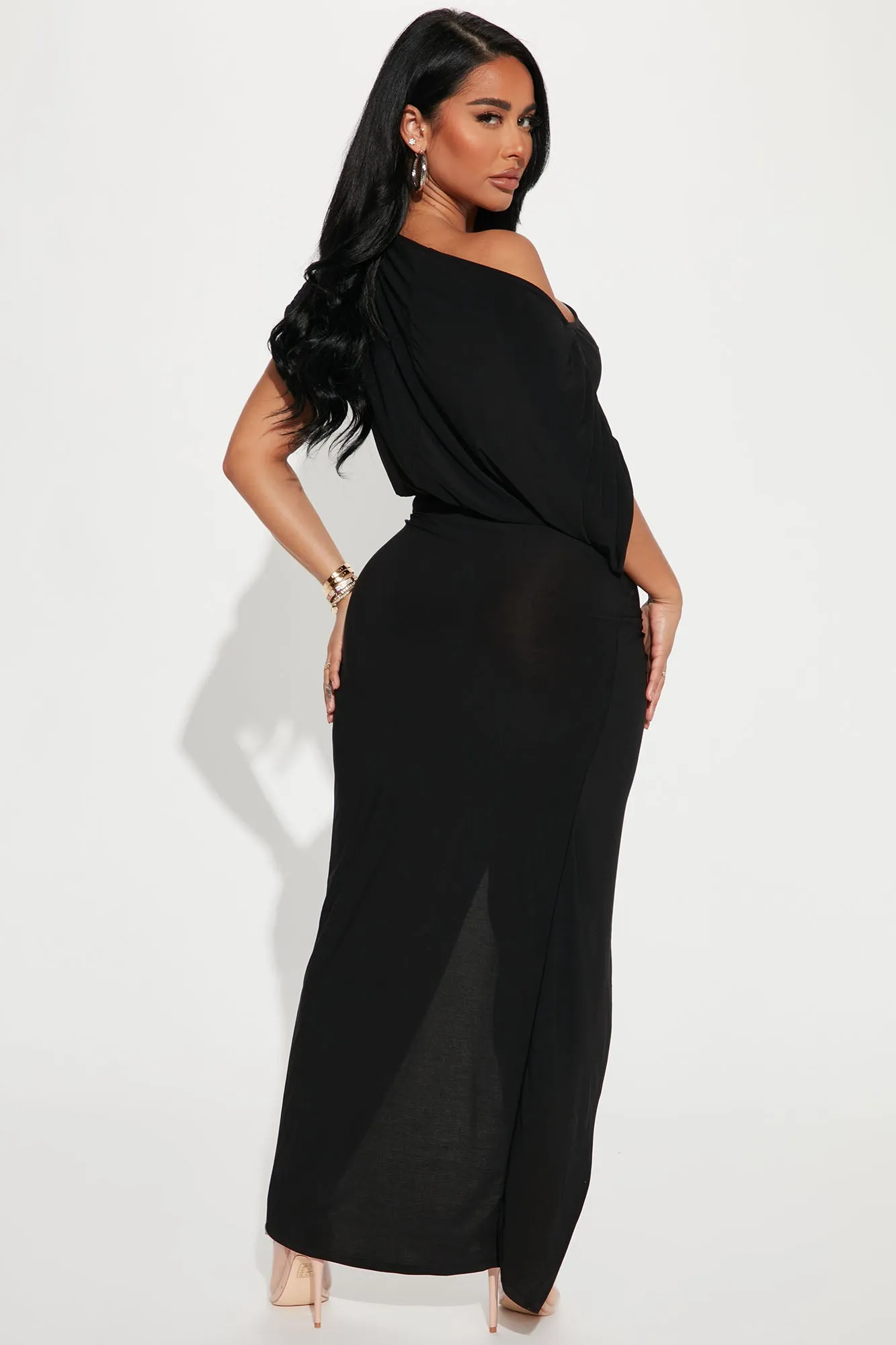 Alex Off Shoulder Maxi Dress - Black