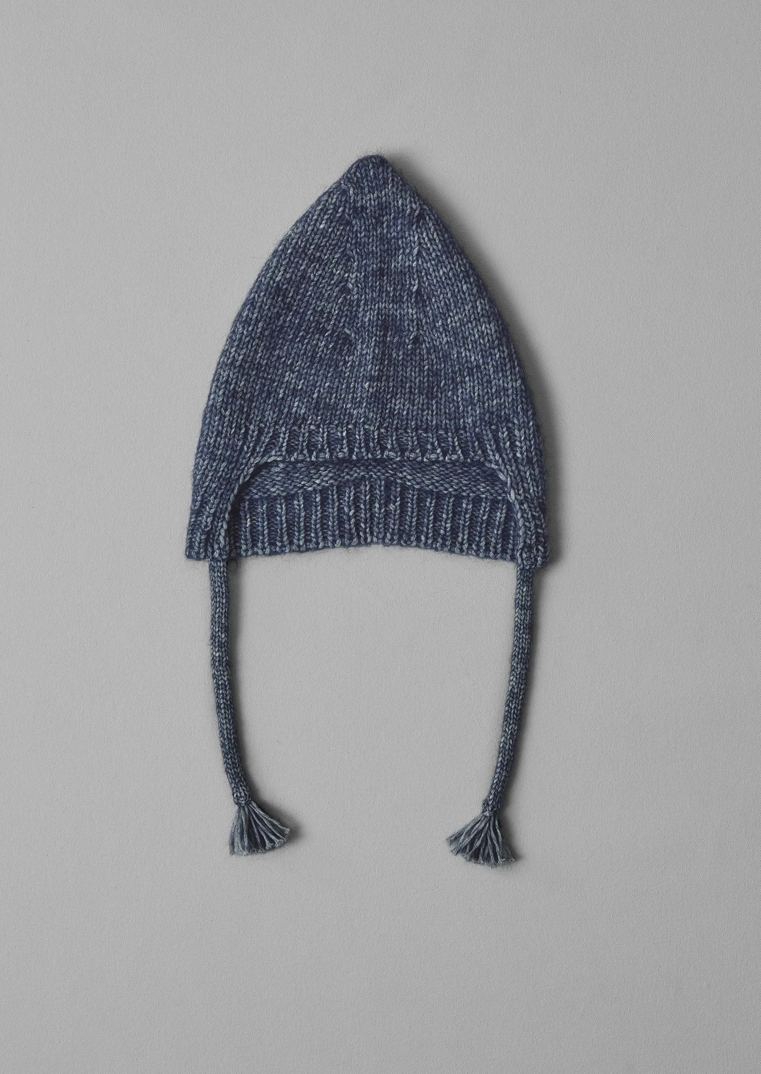 Alpaca Cotton Tassel Knit Hat | Graphite Blue