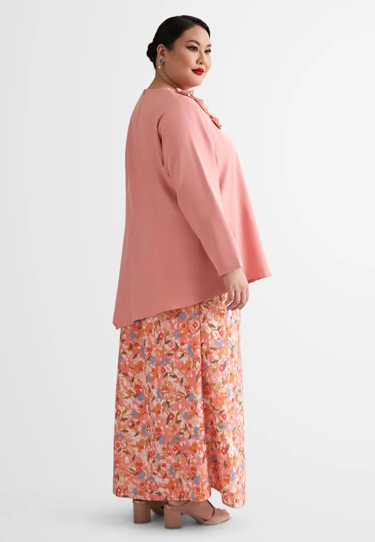 Arisya Melinda Looi Asymmetrical Floral Brooch Kurung