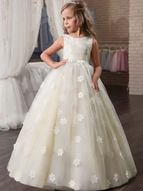 Daisy Dreams Lace Communion Gown