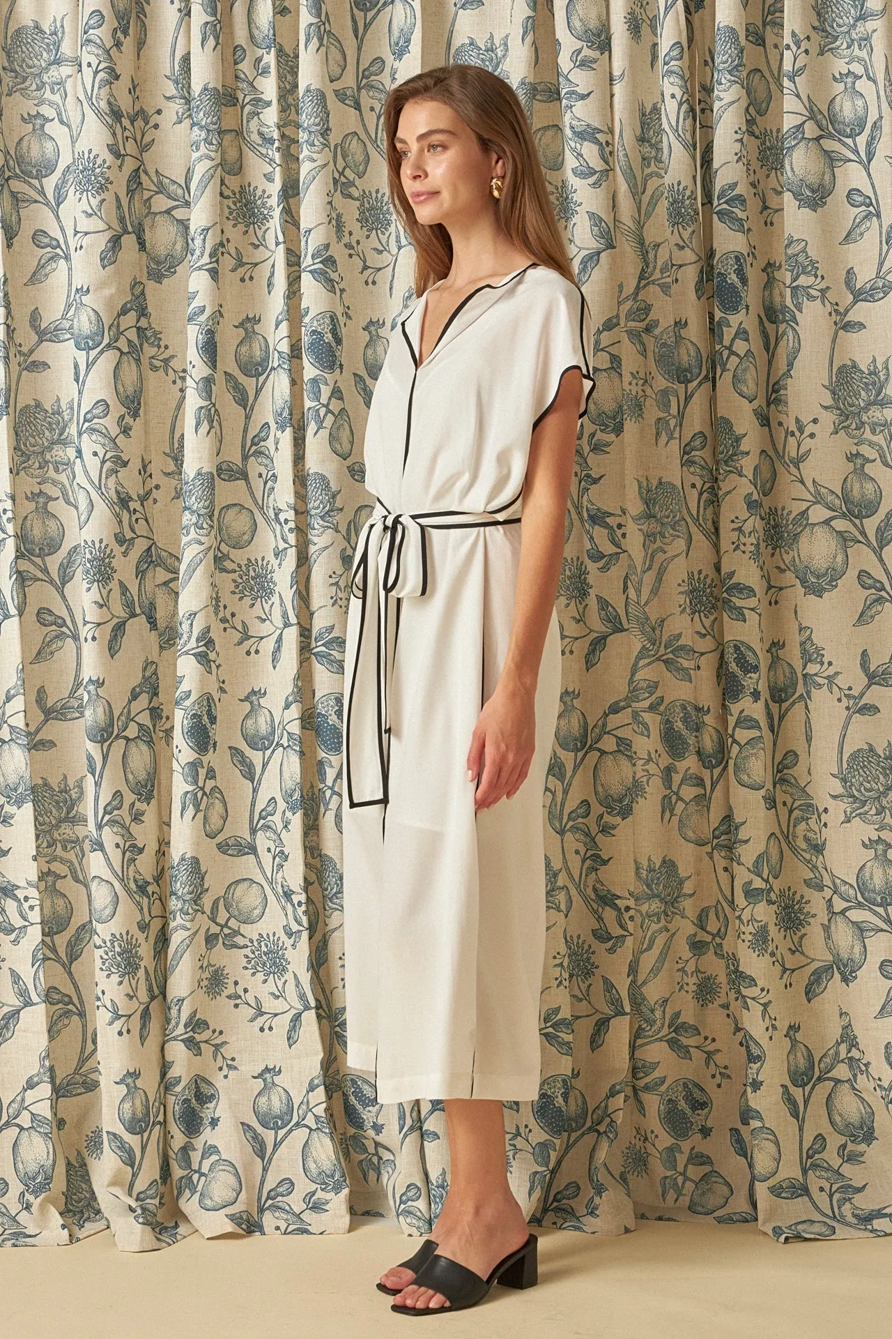 Endless Rose - Contrast Binding Belted Midi Dress