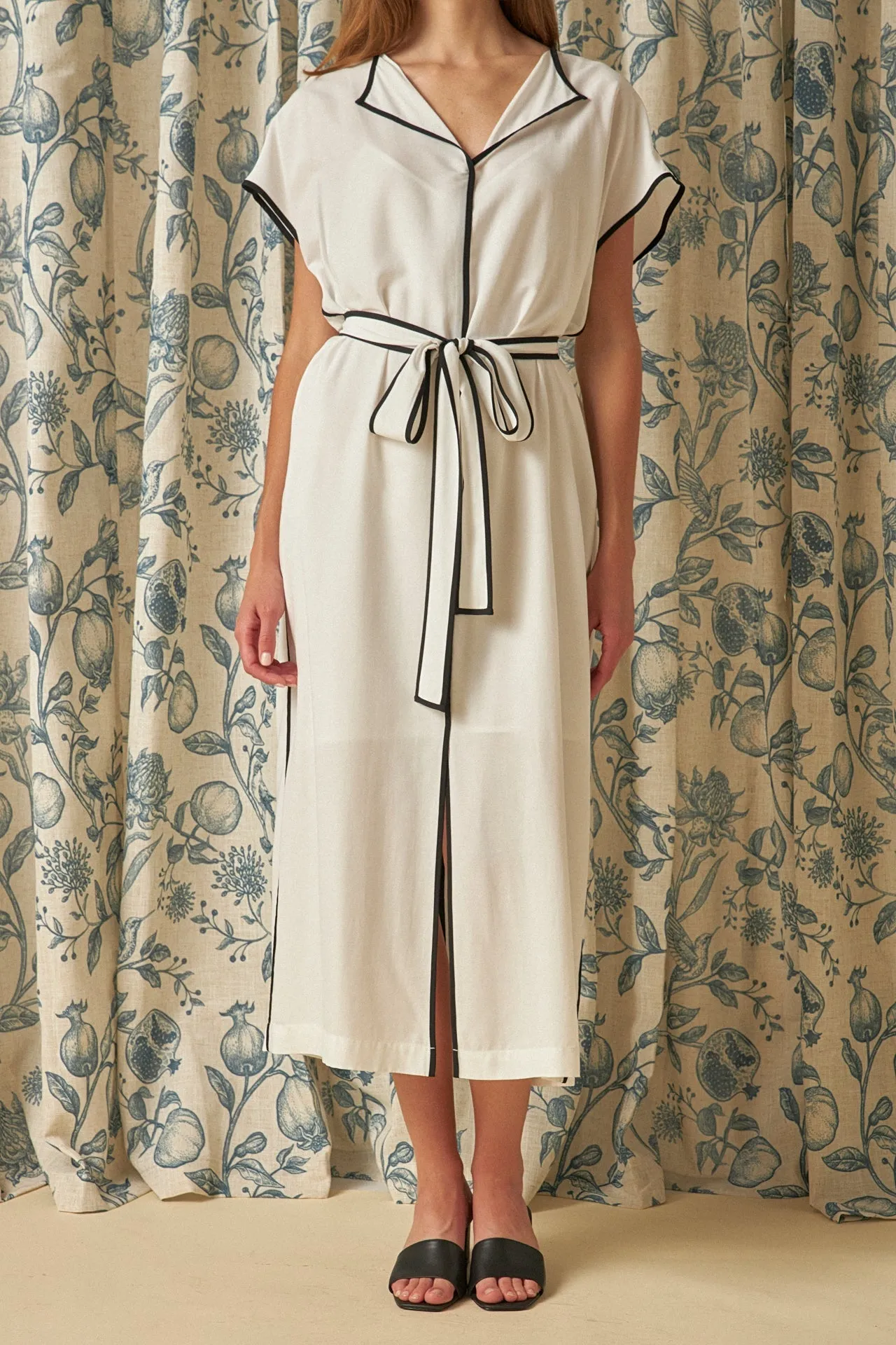 Endless Rose - Contrast Binding Belted Midi Dress