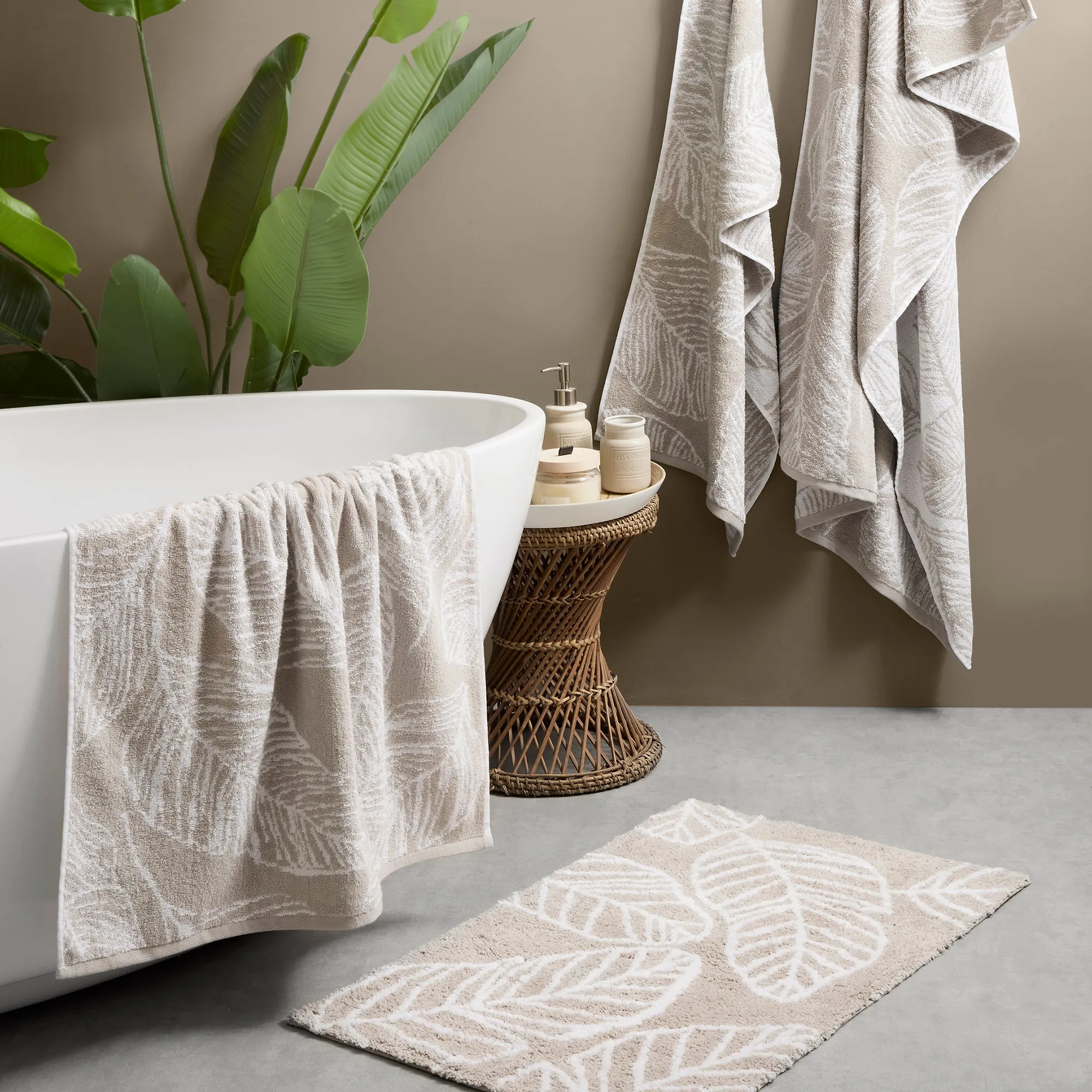 Fusion Matteo Bath Mat - Natural