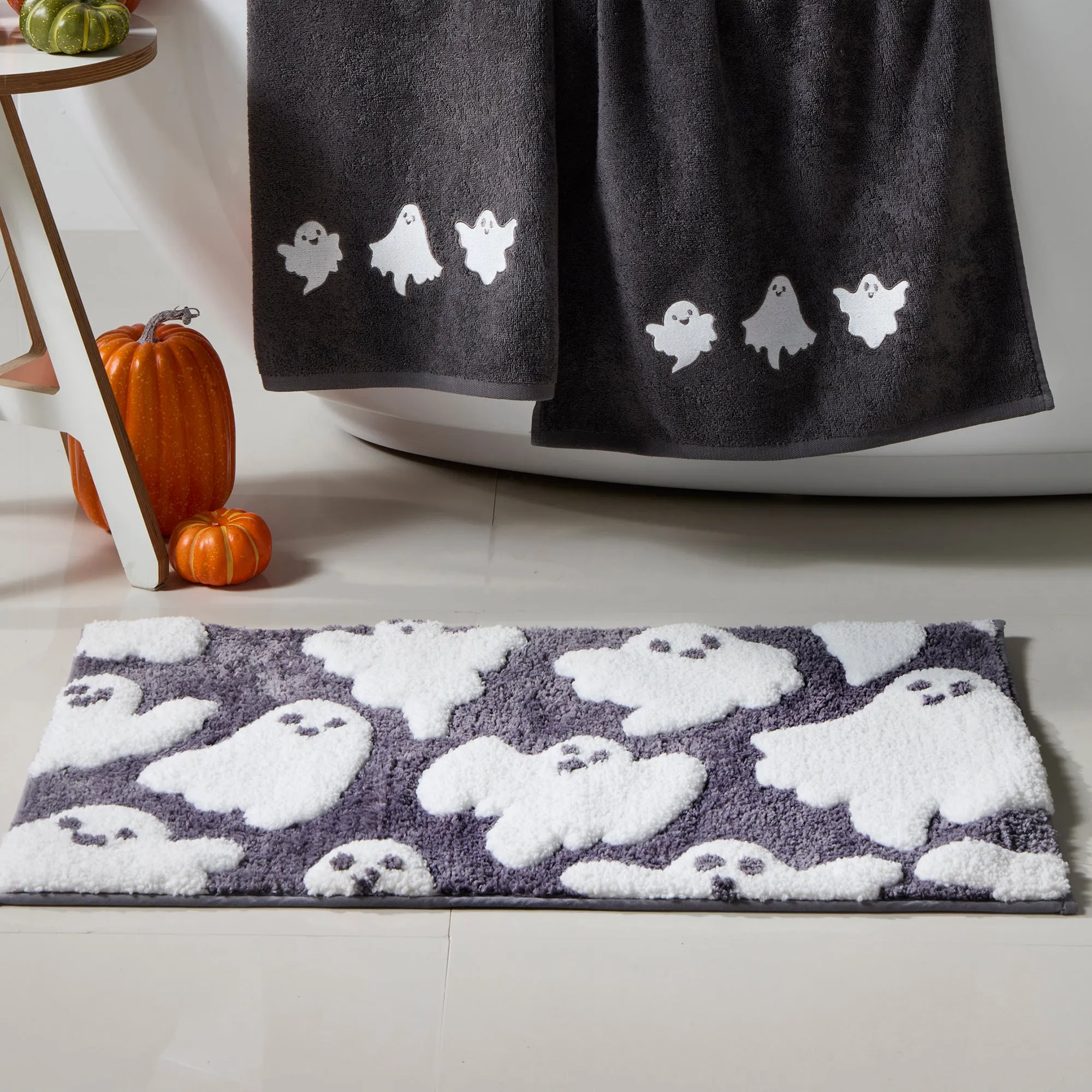 Fusion Spooky Ghosts Bath Mat - Grey