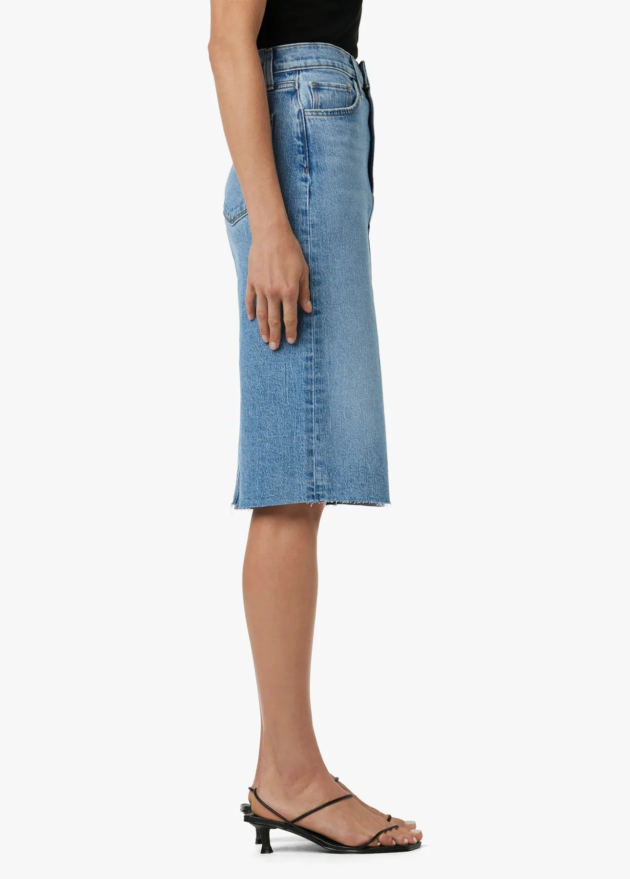 Joes Jeans Joplin Skirt with Raw Hem in Bad Habit