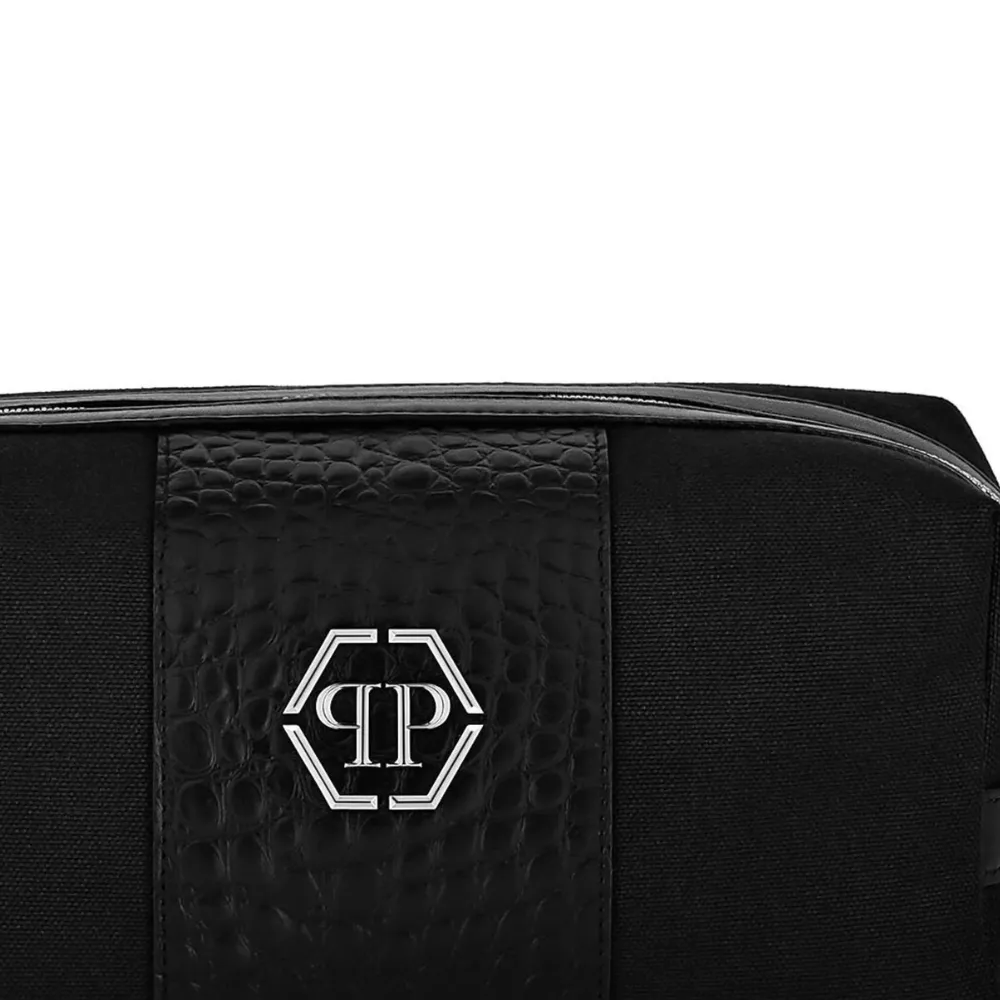 Logo-Plaque Zipped Wash Bag