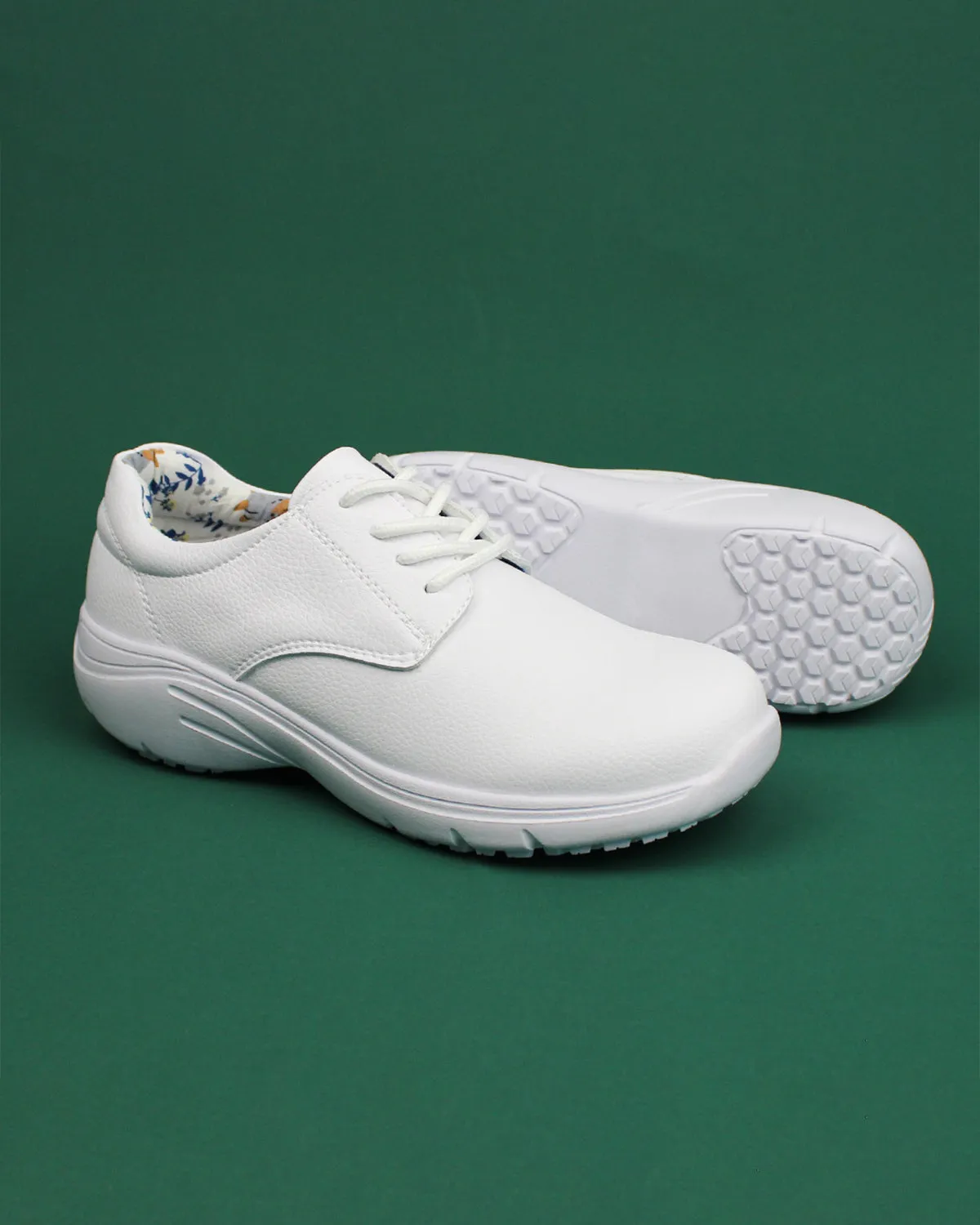 Nurse Shoes -Bregella White Flower