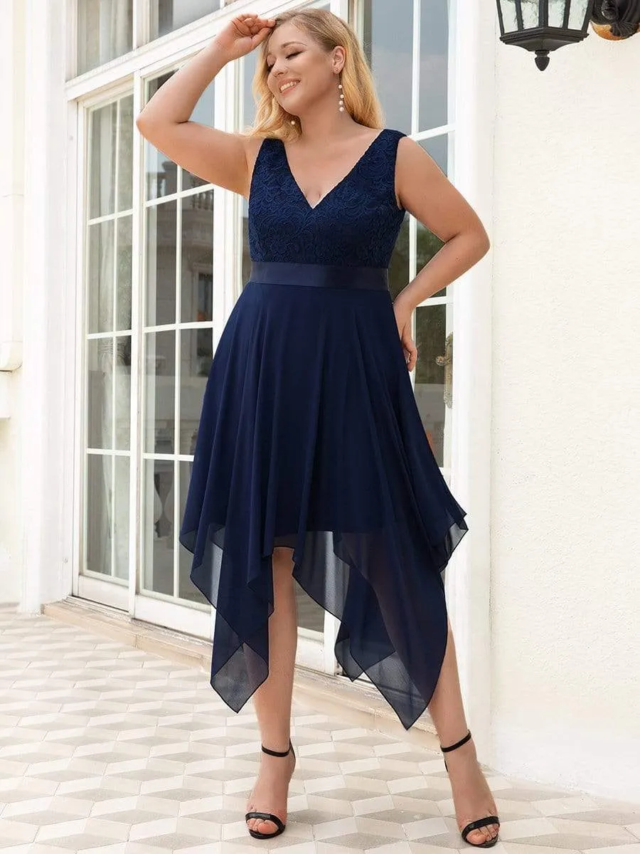 Plus Size Stunning V Neck Lace & Chiffon Prom Dress for Women