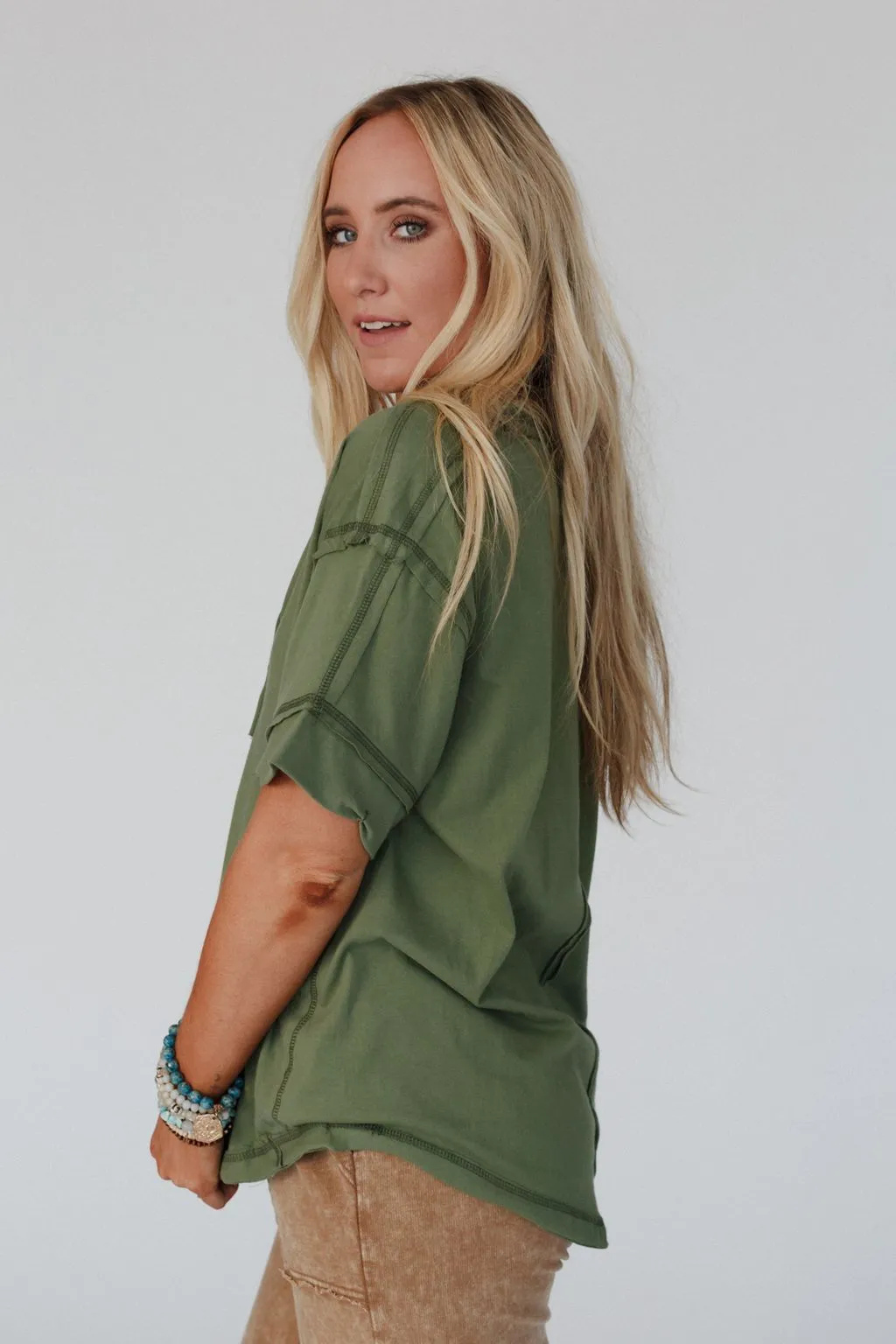 Sienna Henley Top - Light Olive