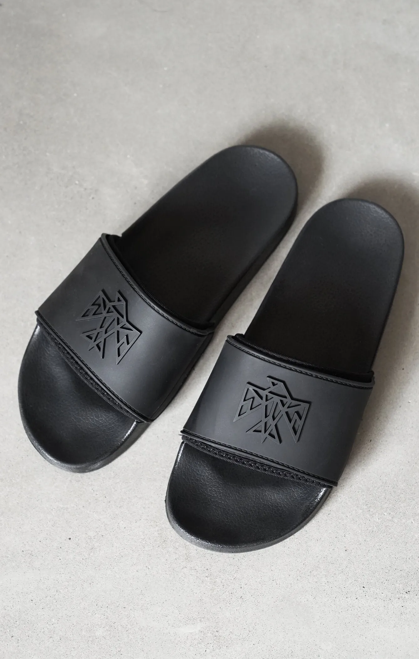 THE SIGNATURE SLIDES - BLACK